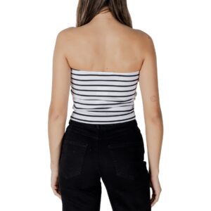 Shop Calvin Klein Jeans Women’s Top White J20J225310 at Brands Seekers