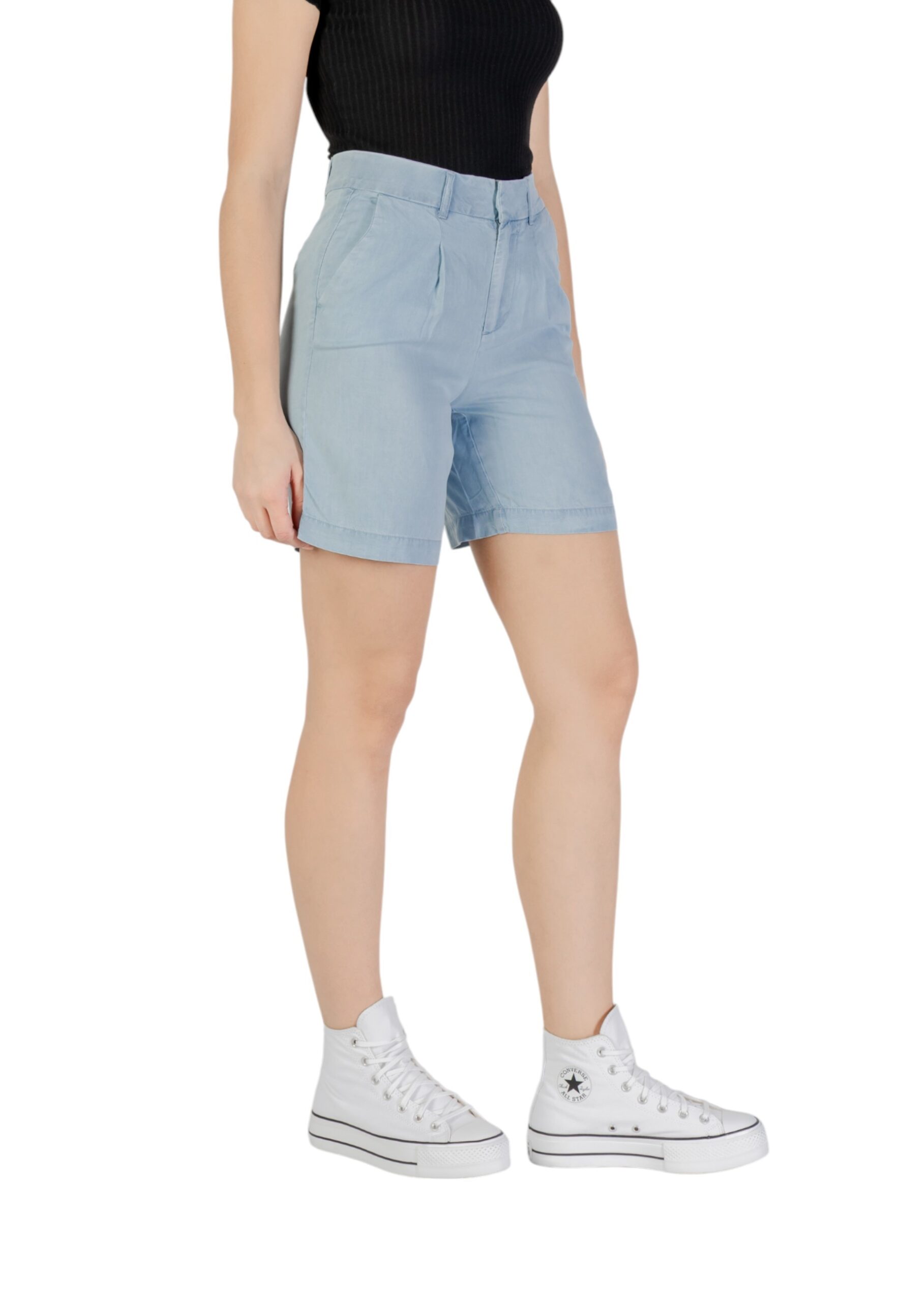 Pantaloni scurți doar pentru femei 486449 | Căutători de branduri