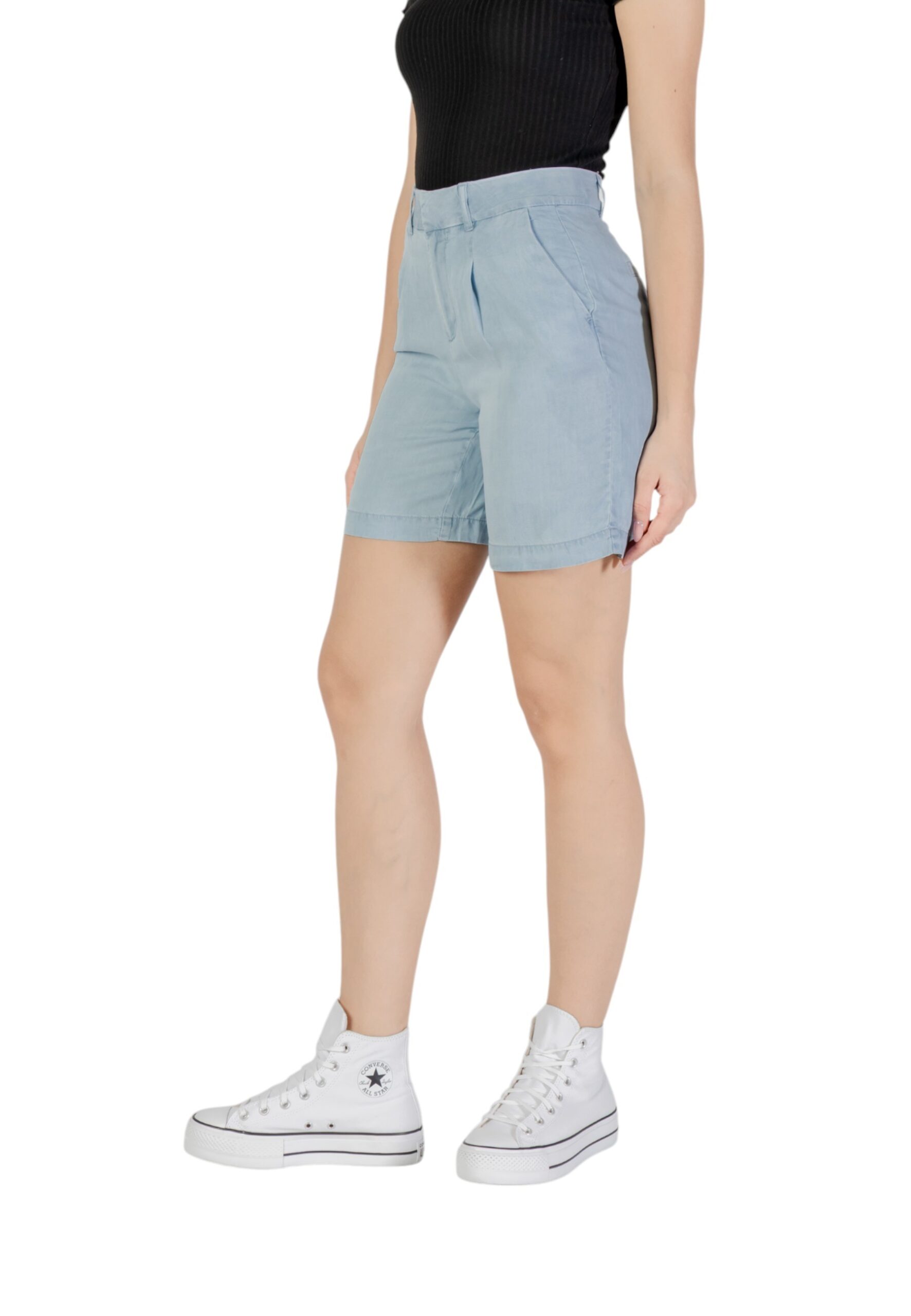 Pantaloni scurți doar pentru femei 486449 | Căutători de branduri