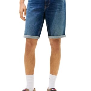 Shop Tommy Hilfiger Jeans Men Shorts at Brands Seekers