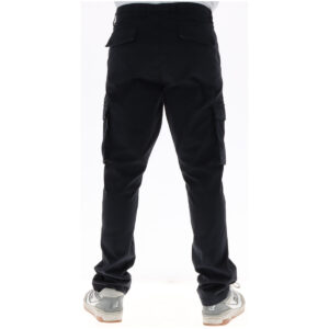 Shop Lyle & Scott Men Trousers at Brands Seekers