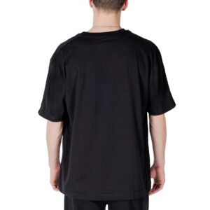 Shop Calvin Klein Sport Men’s Black T-Shirt S/S T-SHIRT at Brands Seekers