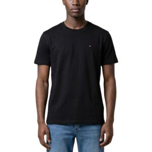 Shop Tommy Hilfiger Jeans Men’s Black T-Shirt DM0DM22504 at Brands Seekers